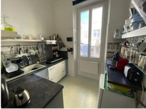 Appartement équipé proche de la gare Saint Charles avec place de parking